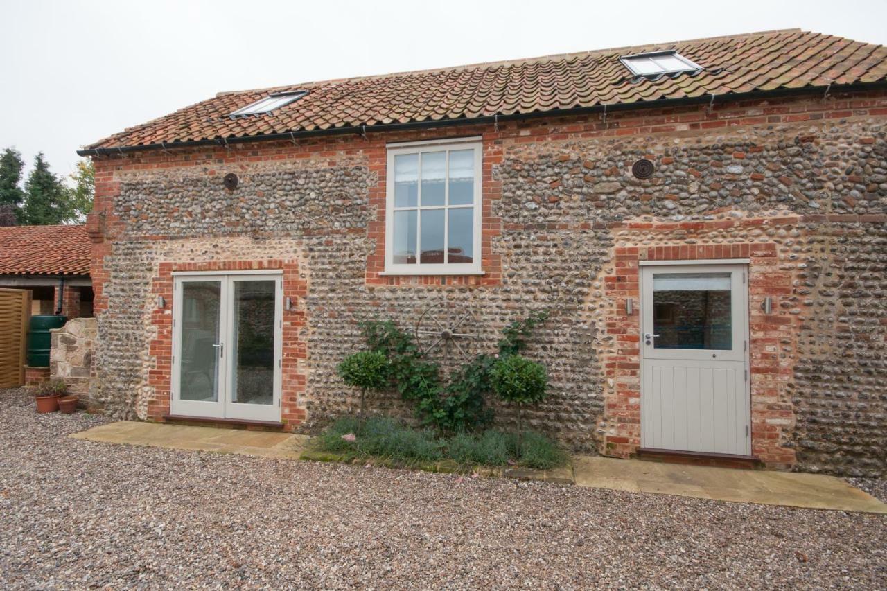 Poppy Barn Villa Holt  Luaran gambar